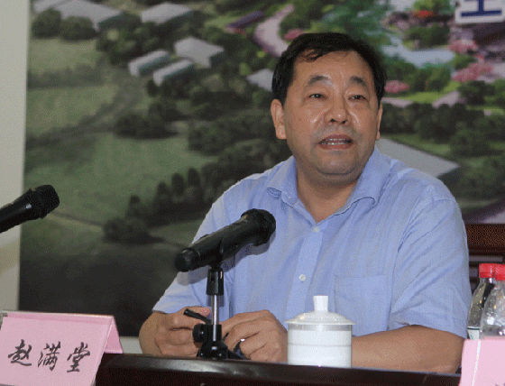 甘肃省委常委、宣传部部长连辑在本公司董事、AGGAME集团董事长赵满堂陪同下到AGGAME集团北京盛世南宫调研指导工作